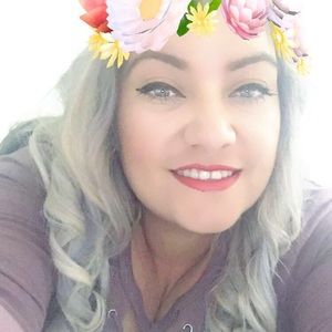 Meet your Posher, Sonia